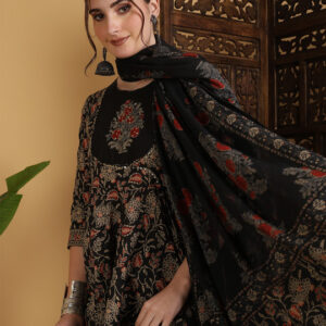 beautiful black printed daily wear anarkali kurta with soft fabric🖤