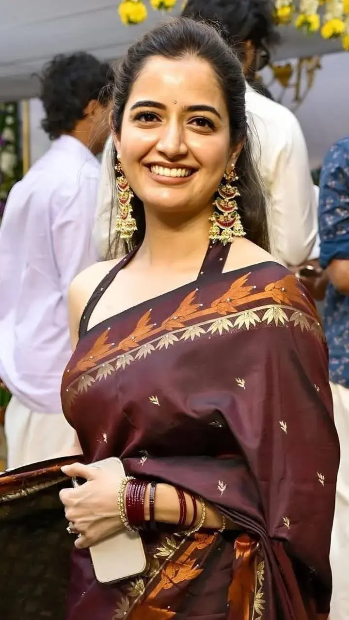 royal maroon silk saree with traditional woven border – timeless ethnic elegance ❤️✨ royal maroon silk saree with traditional woven border – timeless ethnic elegance ❤️✨