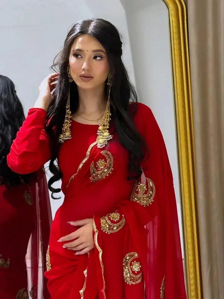 royal red embroidered saree with golden border – premium festive & wedding wear ❤️✨ royal red embroidered saree with golden border – premium festive & wedding wear ❤️✨