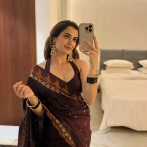 royal maroon silk saree with traditional woven border β timeless ethnic elegance β€οΈβ¨