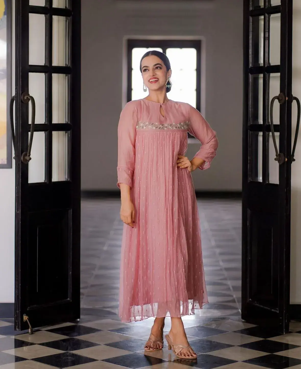 pink chanderi cotton kurta set with beads & lace detailing – elegant ethnic wear 💗✨ pink chanderi cotton kurta set with beads & lace detailing – elegant ethnic wear 💗✨